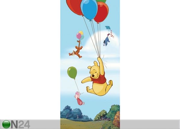 Fliis-fototapeet Disney Winnie the Pooh flies 90x202 cm
