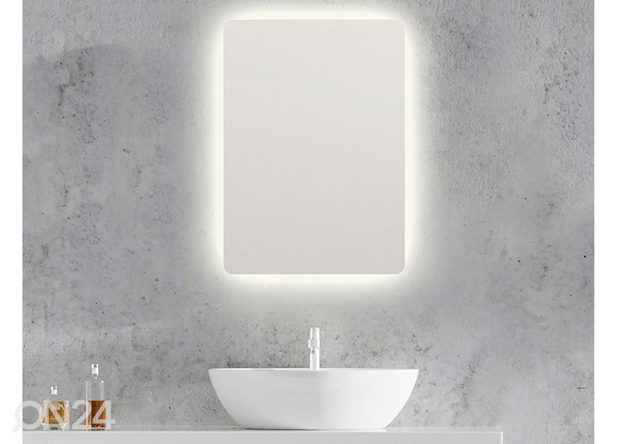 Peegel LED valgustusega suurendatud