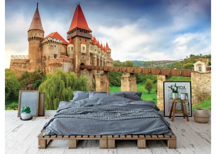 Fliis fototapeet Transylvanian Corvin Castle with Wooden Bridge 368x254 cm suurendatud