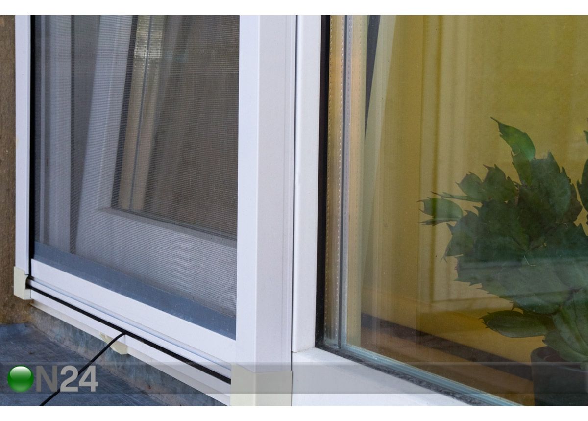 Putukakaitseruloo aknaraamile 60x150 cm suurendatud