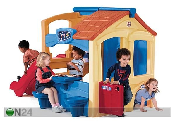 Step 2 maja liumäe ja piknikulauaga