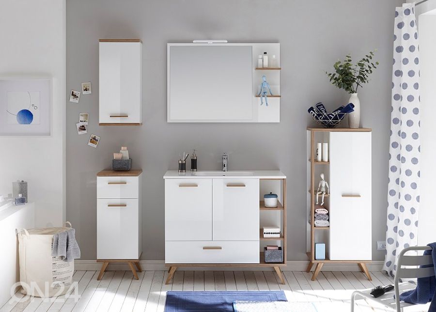 Alumine vannitoakapp 923 suurendatud