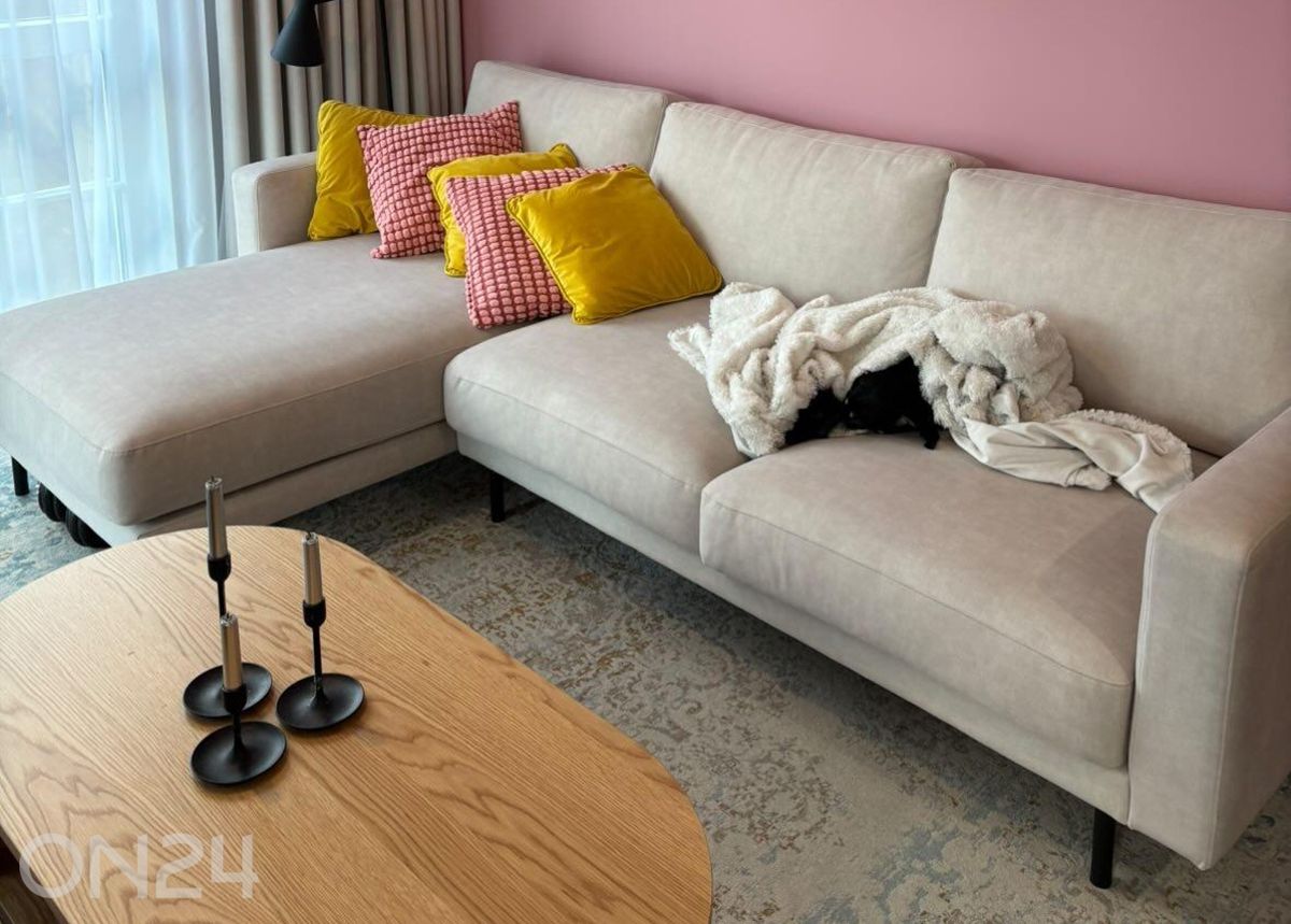 Atto Collection nurgadiivan Aurora suurendatud