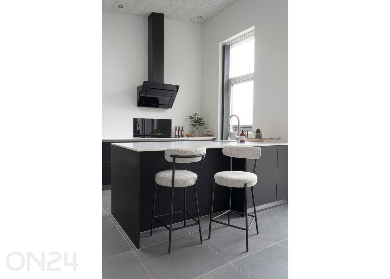 Baaritool Badalona suurendatud