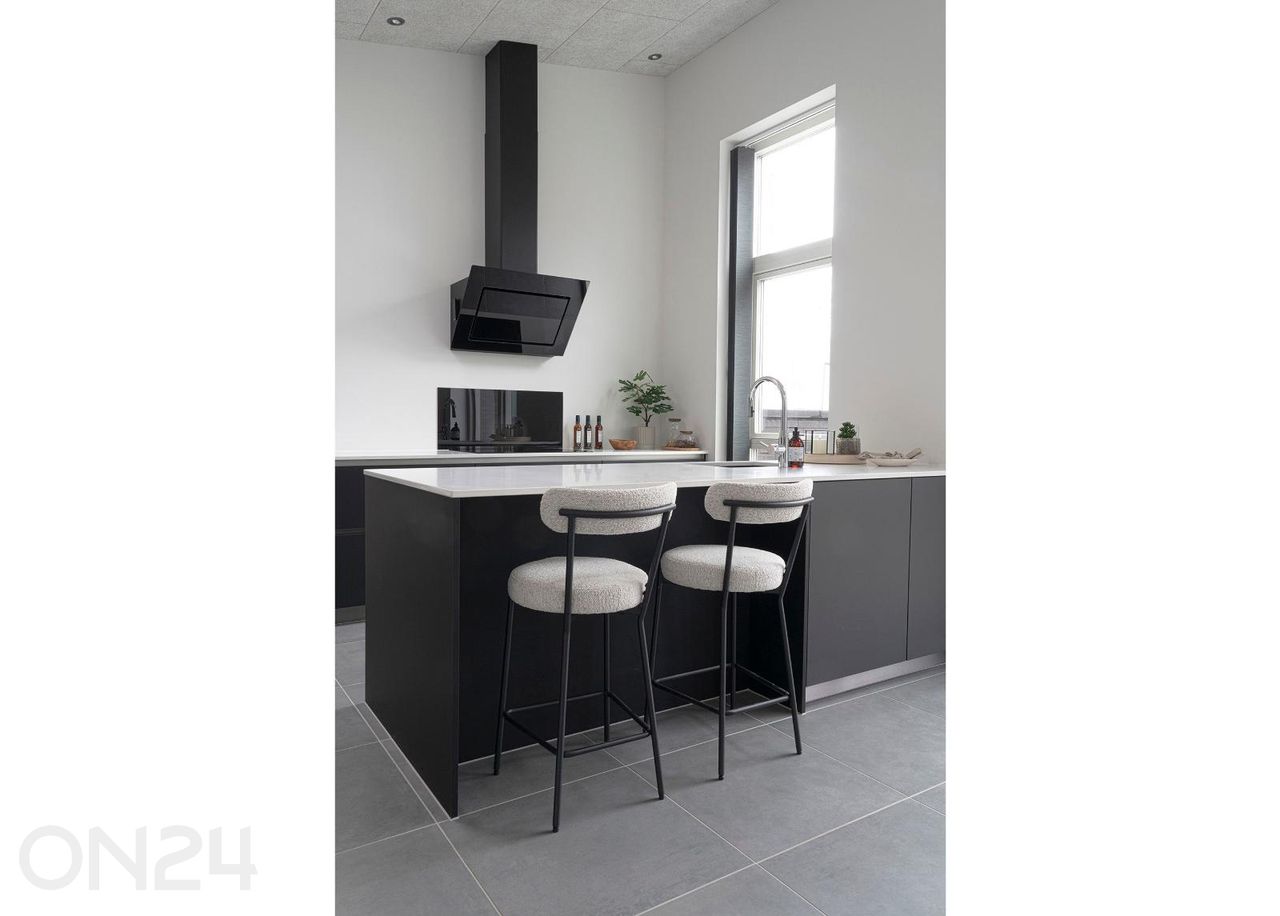 Baaritool Badalona suurendatud