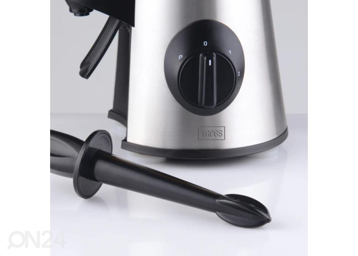 Blender kraaniga Trebs suurendatud