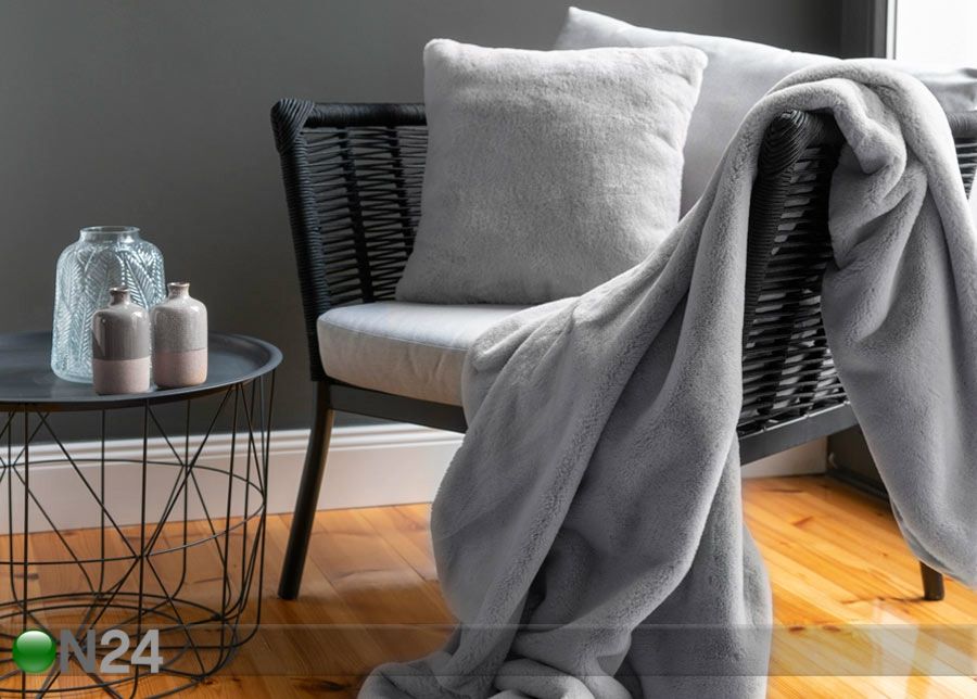 Dekoratiivne pleed Heaven Silver 230x250 cm suurendatud