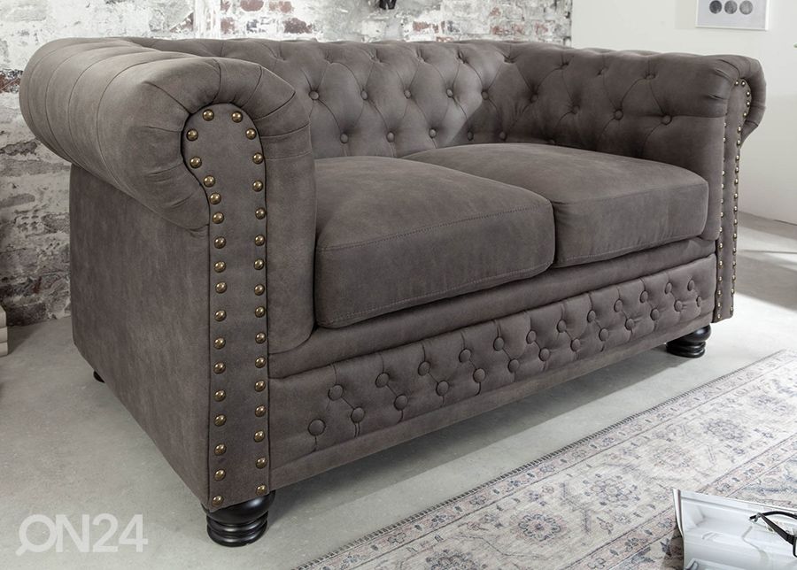 Diivan Chesterfield suurendatud