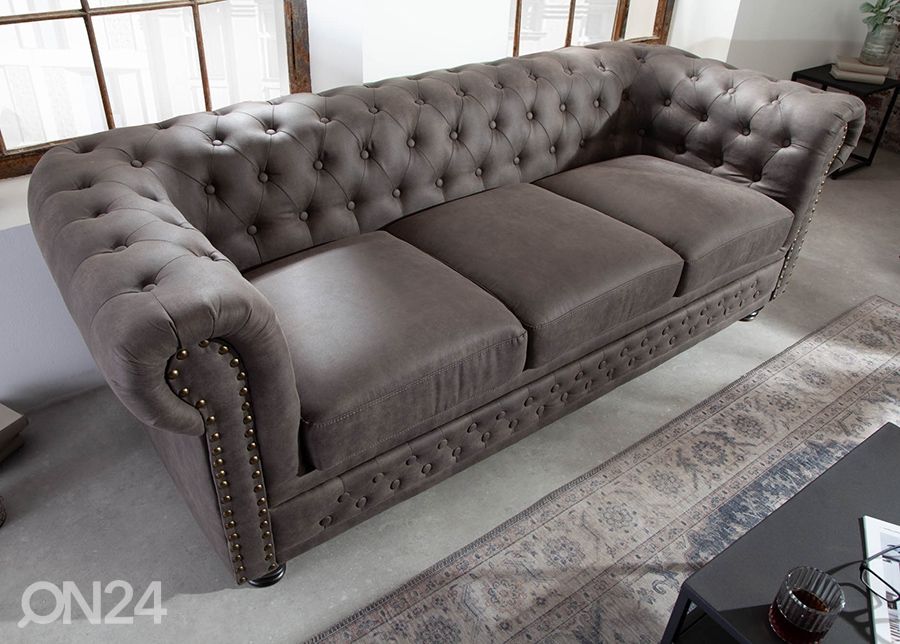 Diivan Chesterfield suurendatud