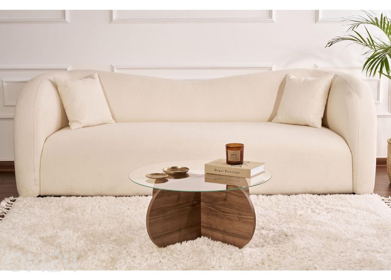 Diivanilaud suurendatud