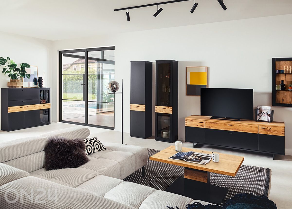 Diivanilaud Cesena suurendatud