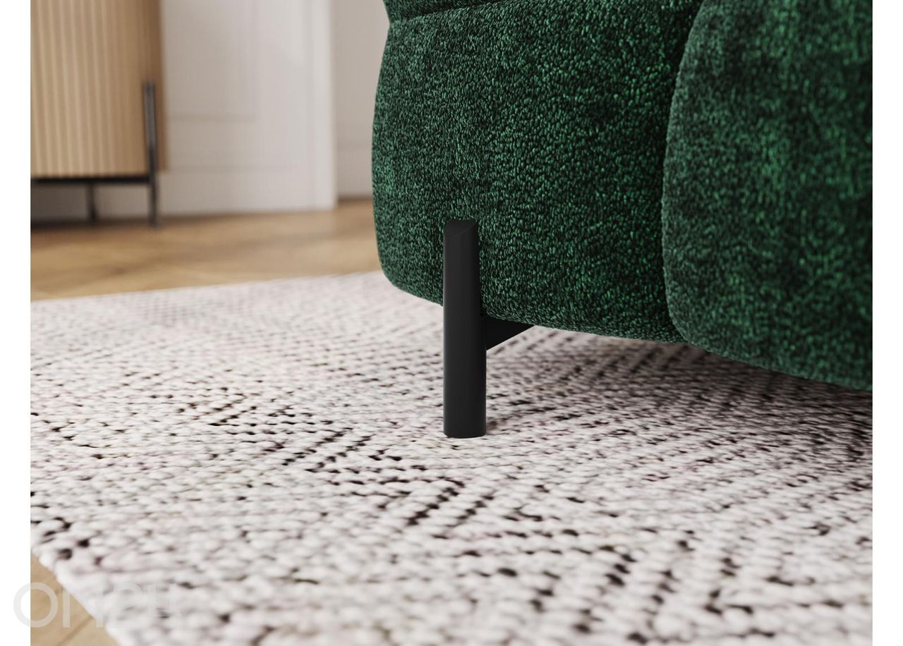 Diivanvoodi Festello suurendatud