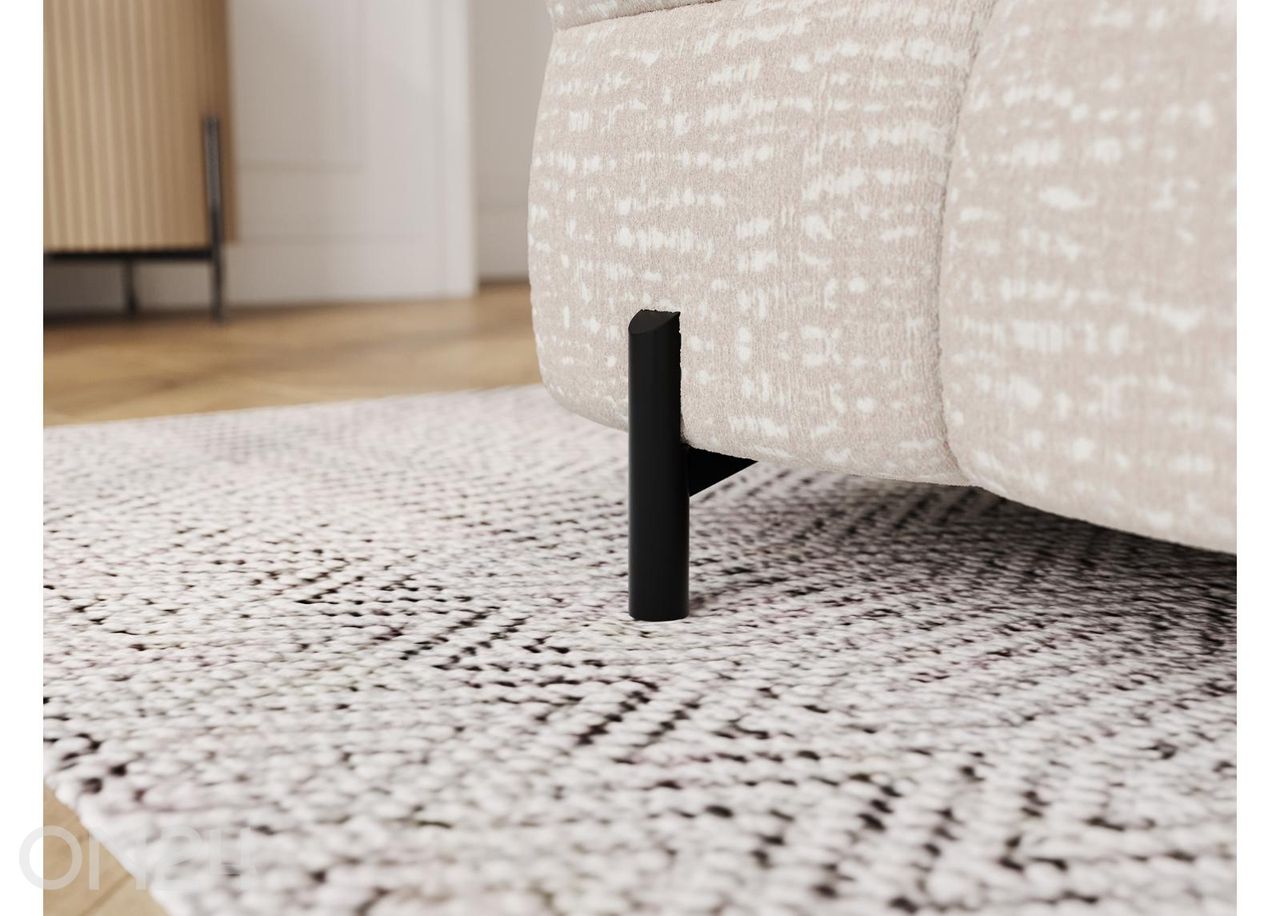 Diivanvoodi Festello suurendatud