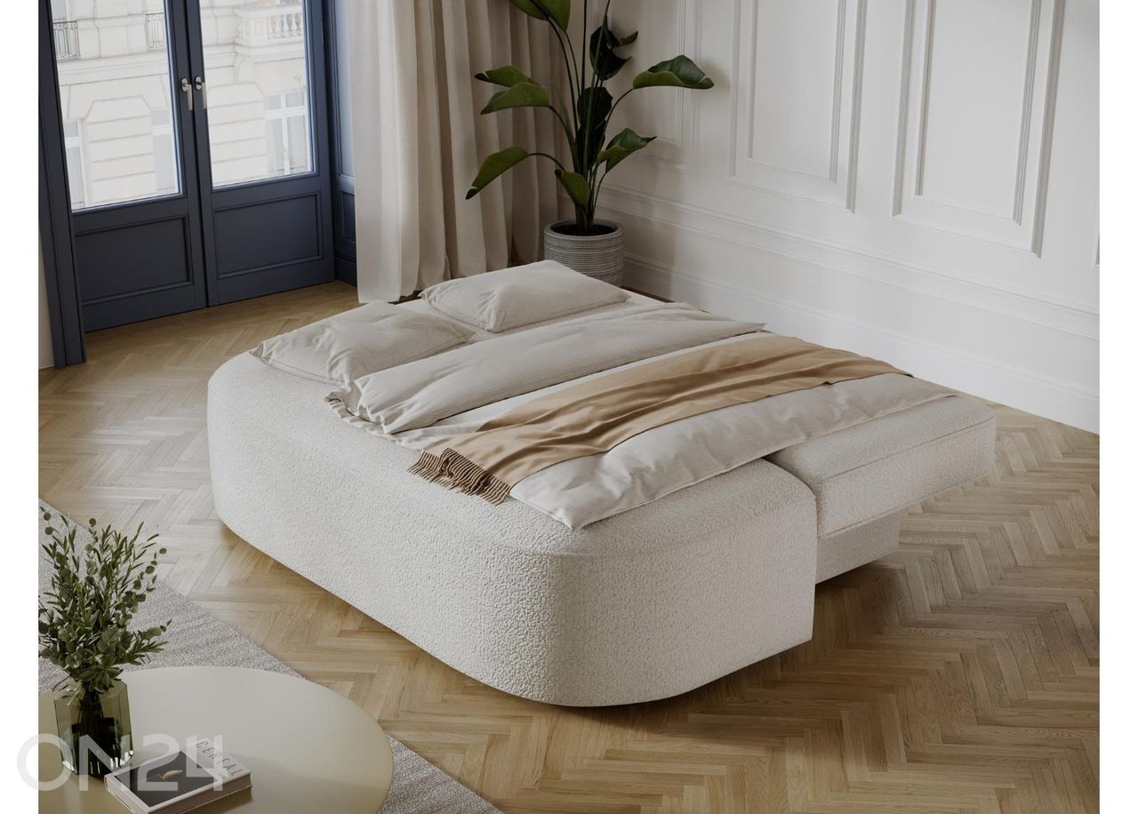 Diivanvoodi Lilana suurendatud