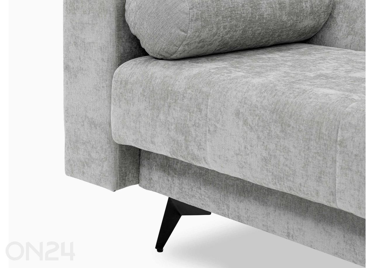 Diivanvoodi Zuri suurendatud