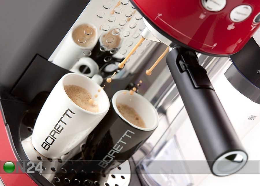 Espressomasin piimavahustajaga Boretti suurendatud