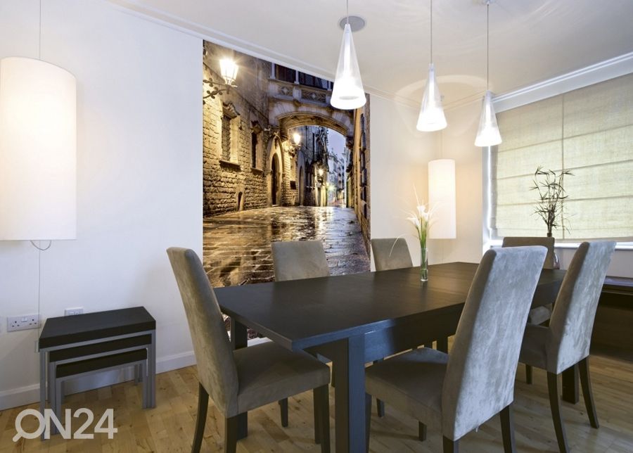 Fliis fototapeet Ancient street 225x250 cm suurendatud