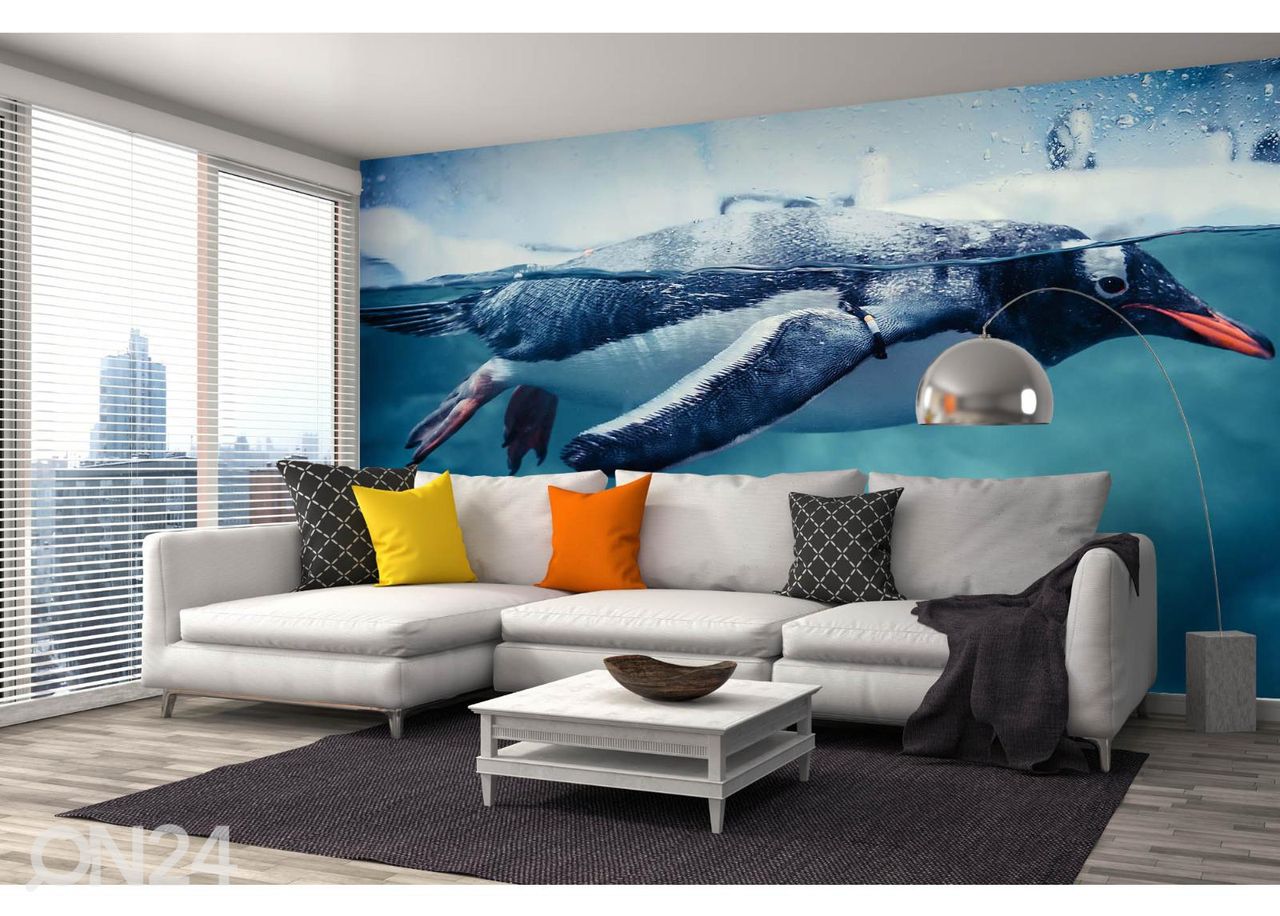 Fliis fototapeet Gentoo Penguin Swimming Marine Life suurendatud