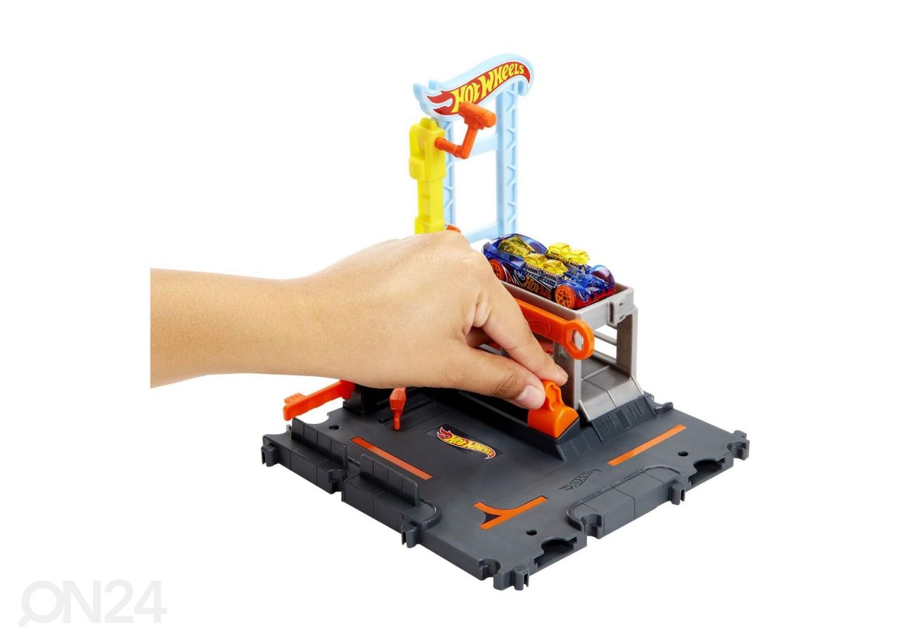 Hot Wheels® City remondijaam suurendatud