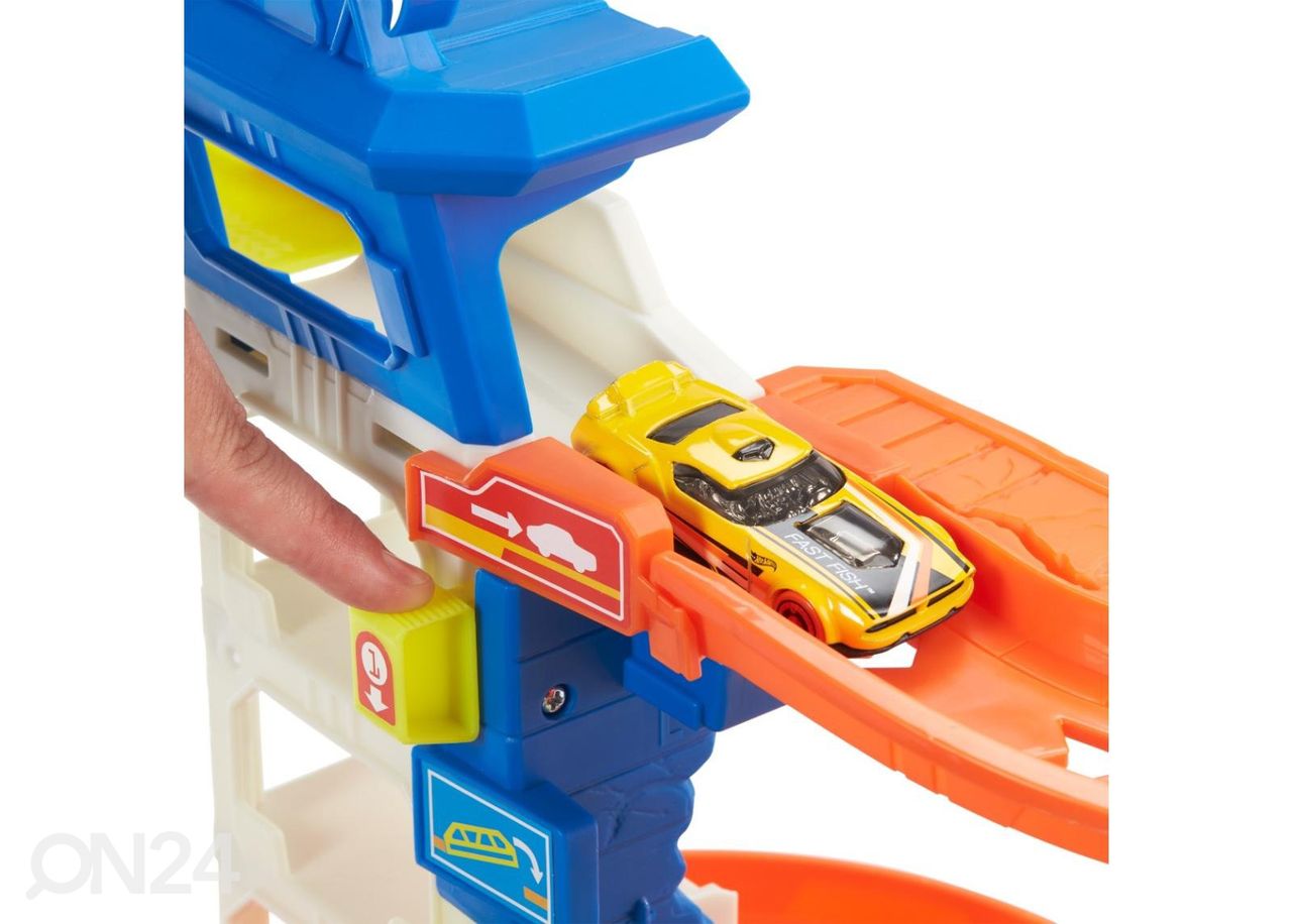 Hot Wheels® hai rünnaku rada suurendatud