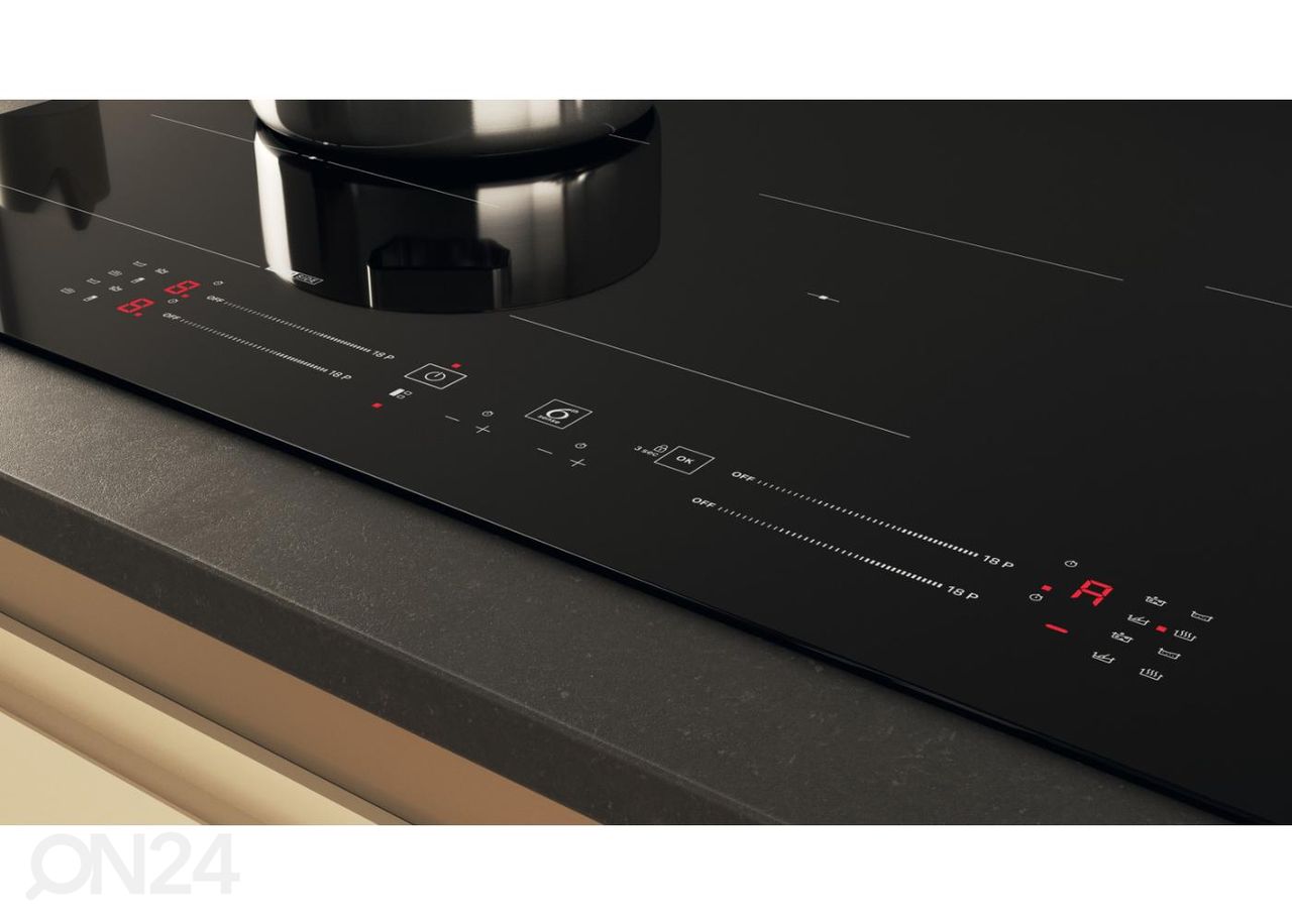 Induktsioonplaat Whirlpool WFS1577CPNE suurendatud