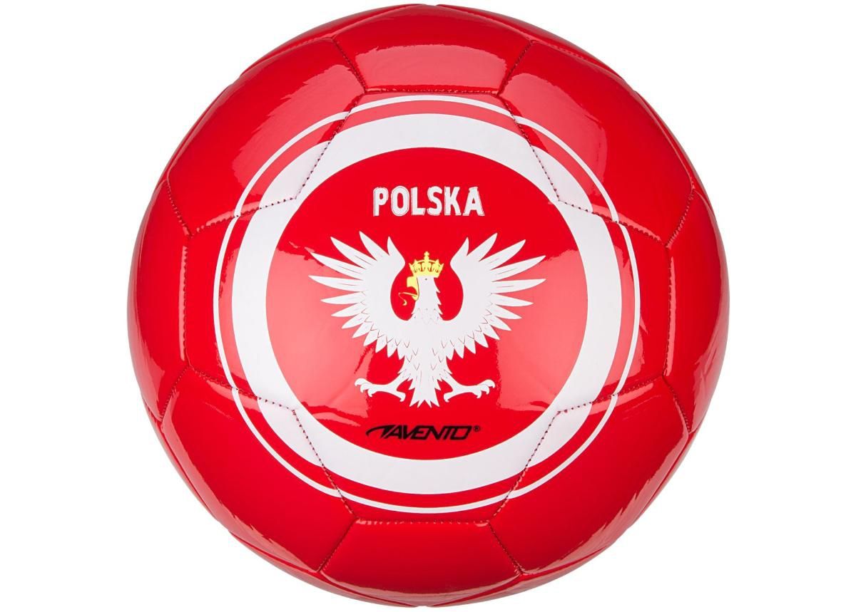Jalgpall World Soccer Avento suurendatud