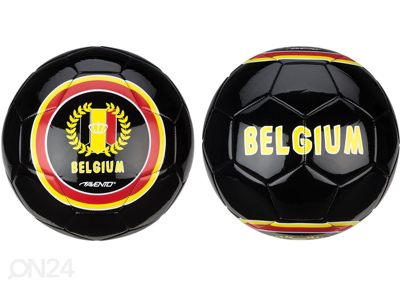 Jalgpall World Soccer Avento suurendatud