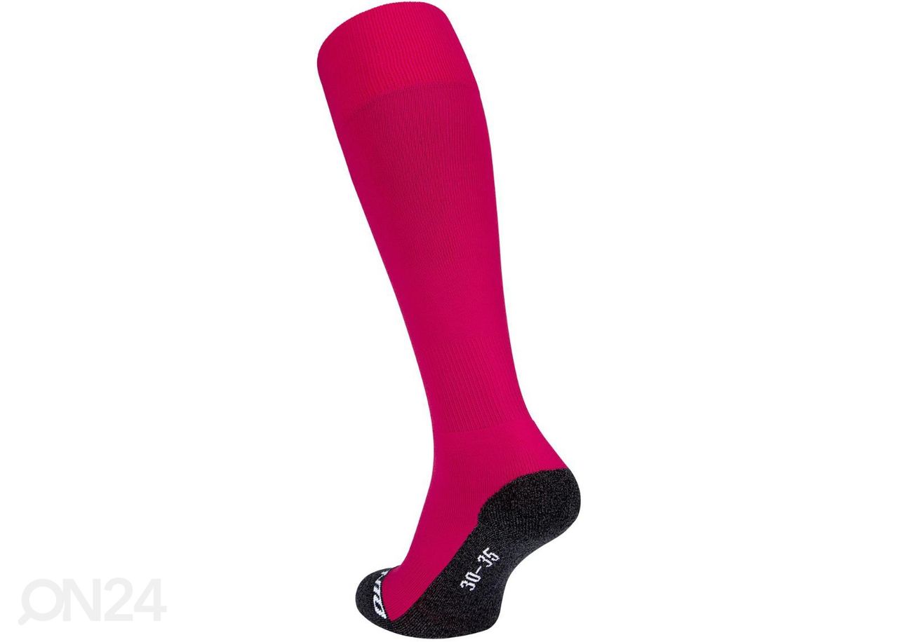 Jalgpalli Kedrad Avento suurendatud