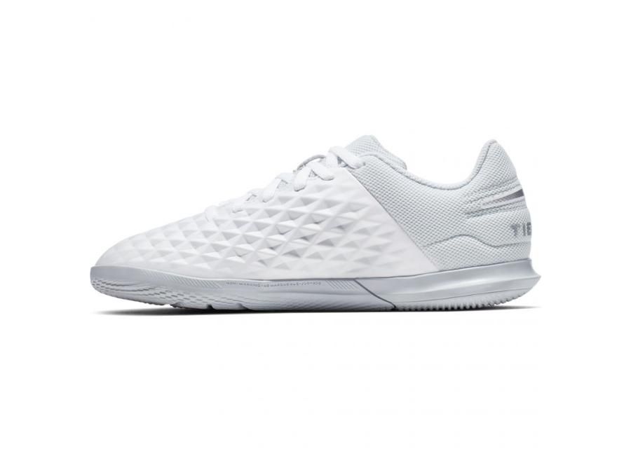 Jalgpallijalatsid lastele saali Nike Tiempo Legend 8 Club IC JR AT5882-100 suurendatud
