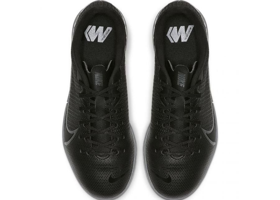 jalgpallijalatsid saali lastele Nike Mercurial Vapor 13 Academy IC JR AT8137 001 suurendatud