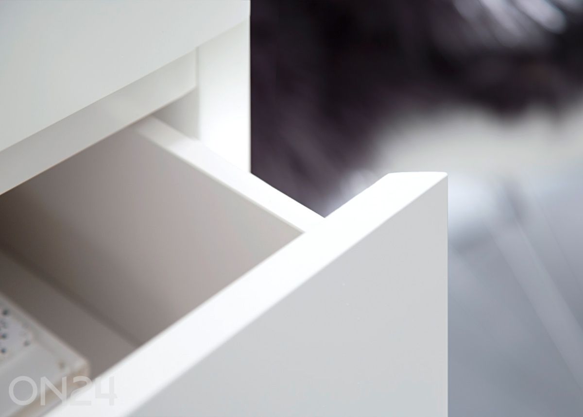 Kummut Chiaro suurendatud