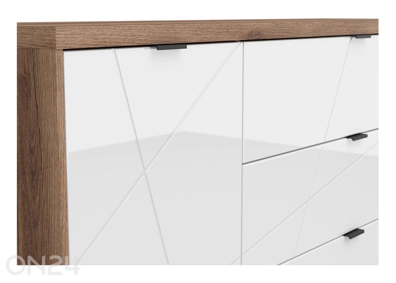 Kummut Forn suurendatud