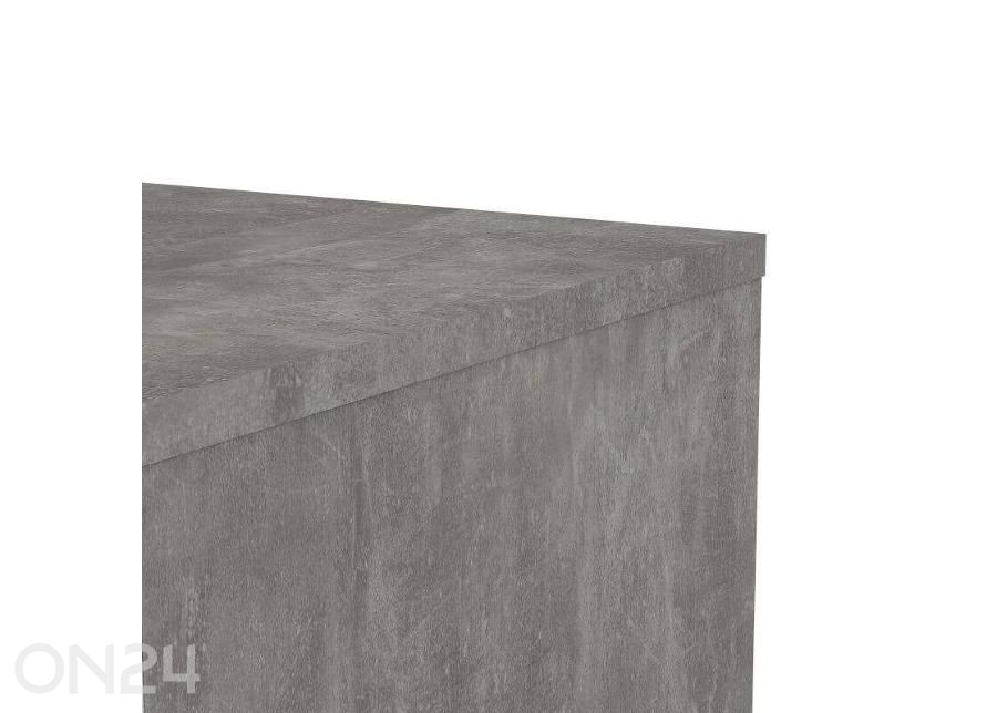 Kummut Naia suurendatud