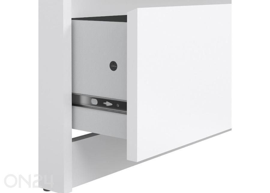 Kummut Naia suurendatud