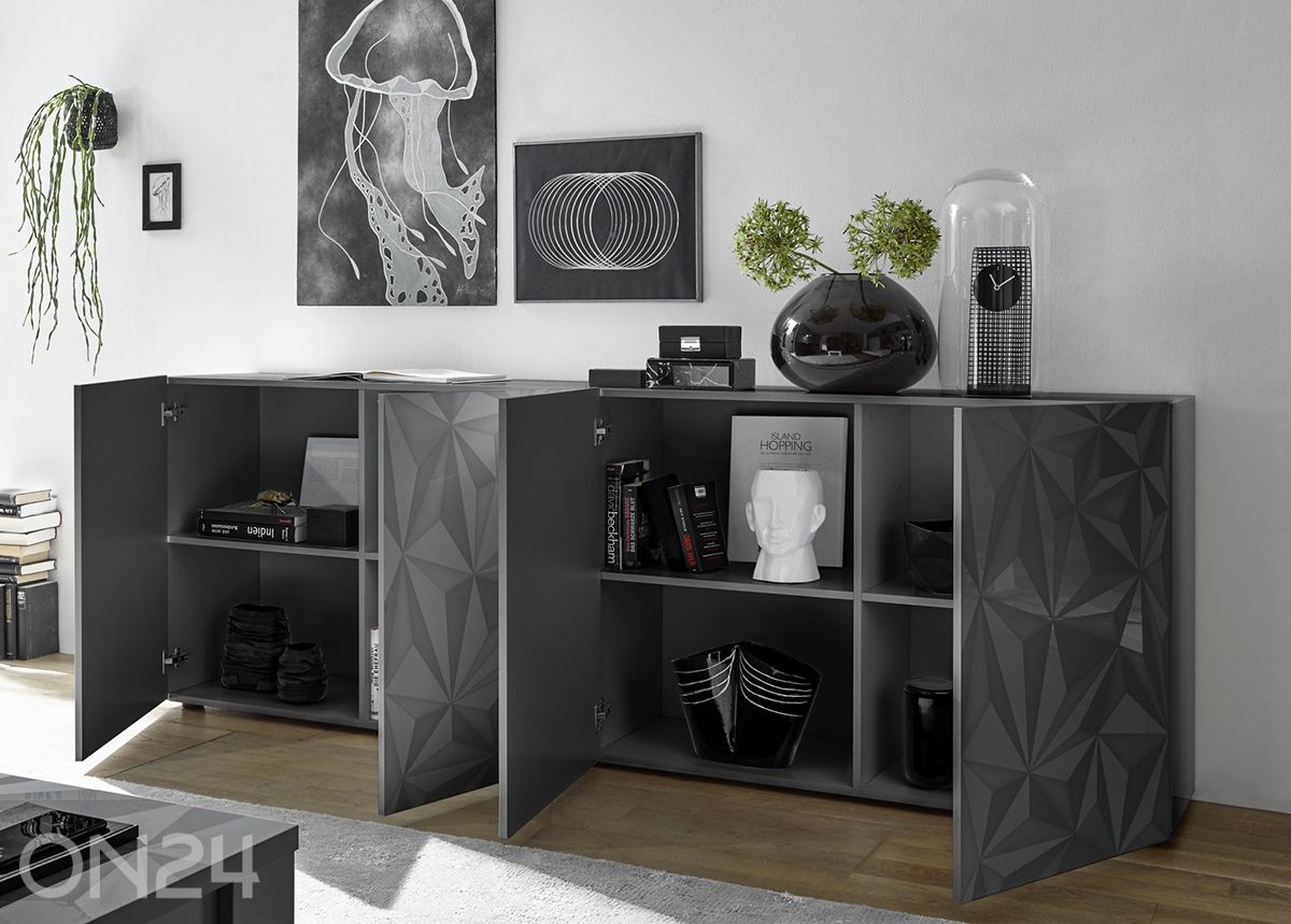 Kummut Prisma suurendatud