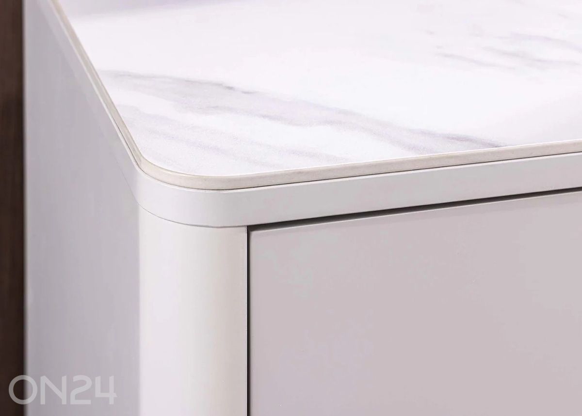 Kummut Savoy suurendatud