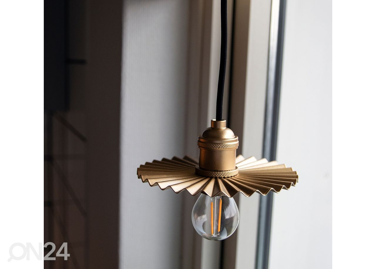 Laelamp Omega suurendatud