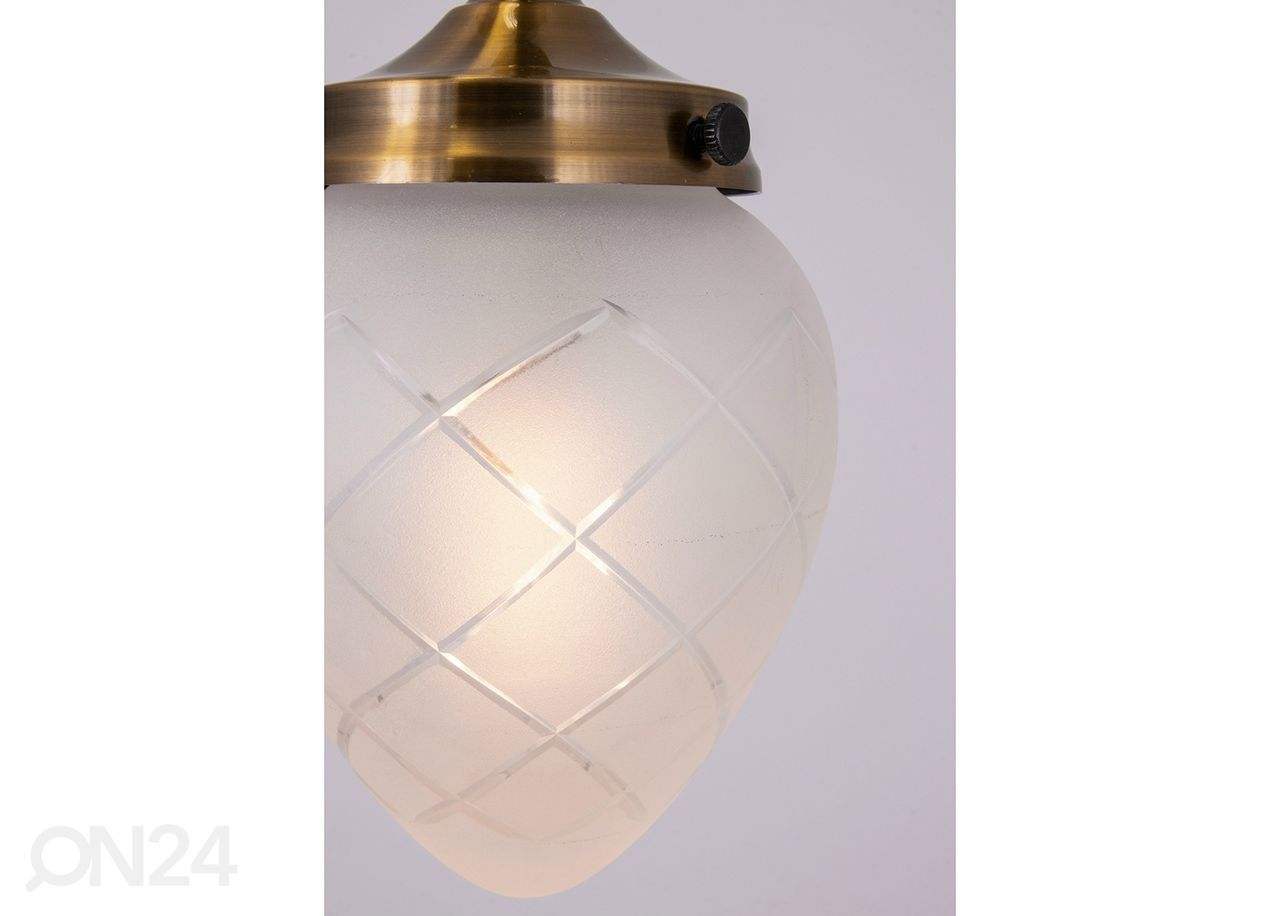 Laevalgusti Juni 11 suurendatud