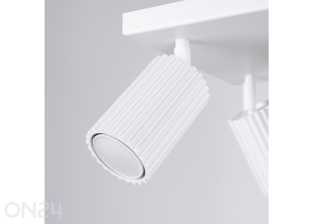 Laevalgusti Karbon 4 suurendatud