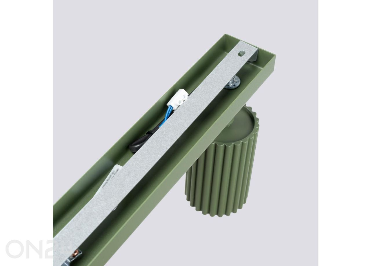 Laevalgusti Karbon 4L suurendatud