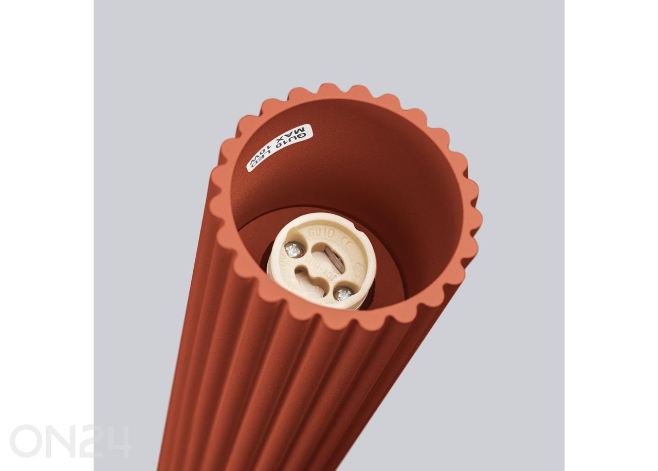 Laevalgusti Karbon 60 suurendatud