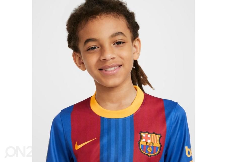 Laste jalgpallisärk Nike FC Barcelona Stadium suurendatud