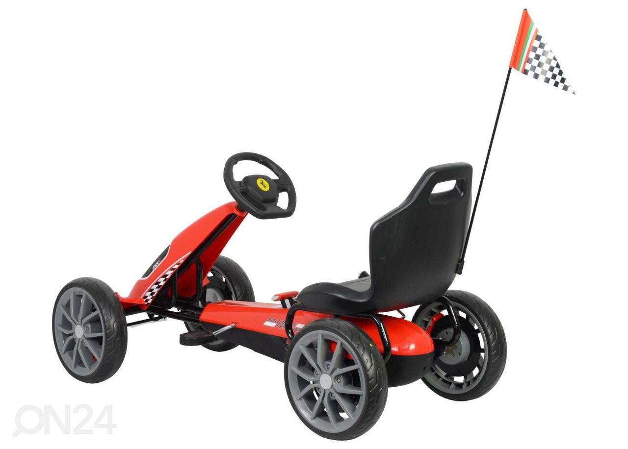 Laste kart Go Kart Scuderia Ferrari suurendatud
