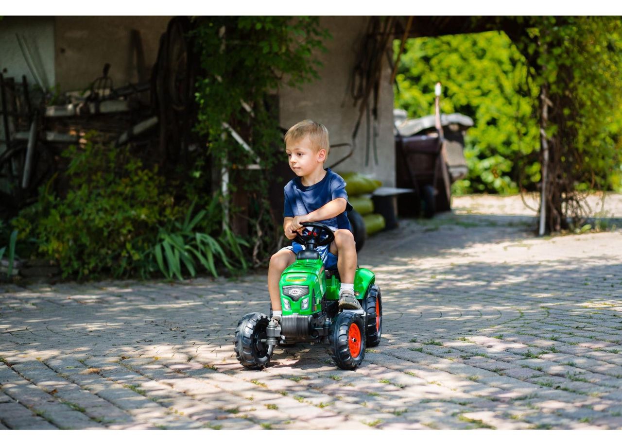 Laste traktor Supercharger suurendatud