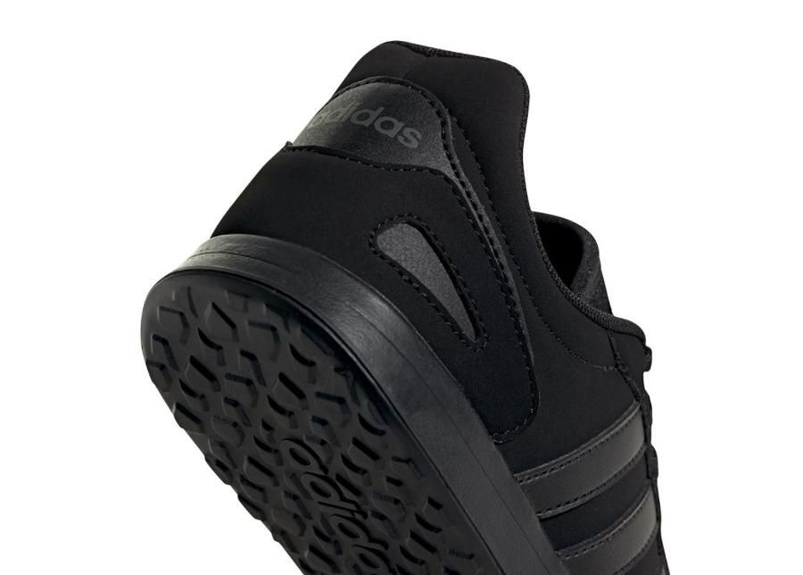 Laste vabaajajalatsid Adidas VS Switch 3 Jr FW9306 suurendatud