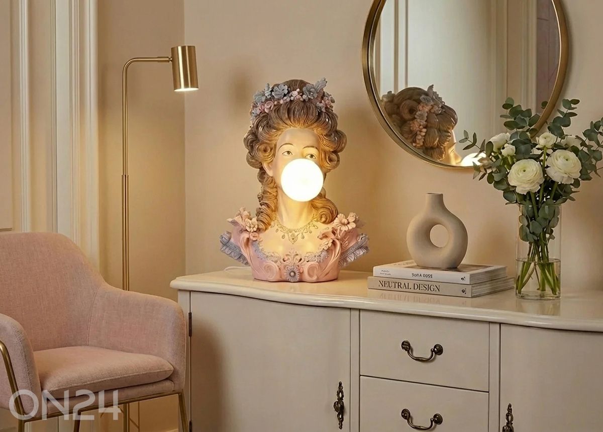 Laualamp Lady suurendatud