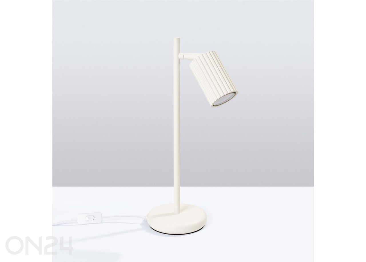 Lauavalgusti Karbon suurendatud