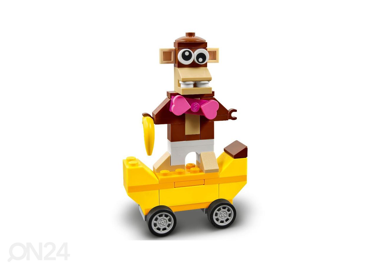 LEGO Classic Klotsid ja rattad suurendatud