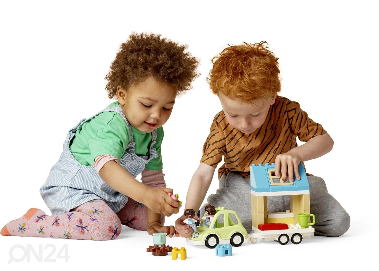 LEGO DUPLO Peremaja ratastel suurendatud