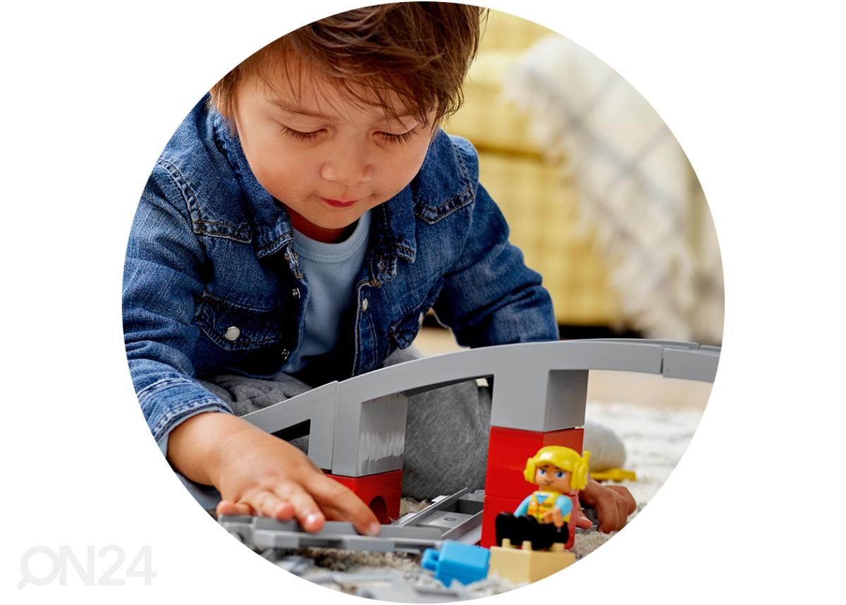 LEGO DUPLO Rongisild ja rööpad suurendatud